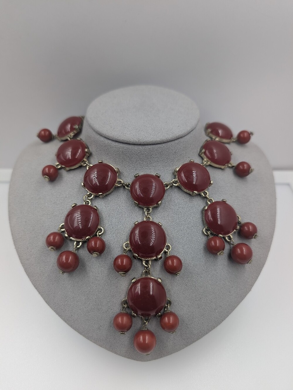 Signed J. Crew Burgundy Red Cabochon Bauble Drop Collar Necklace 0606